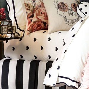 POTTERY BARN KIDS Emily & Meritt Heart Print Flat Sheet FULL